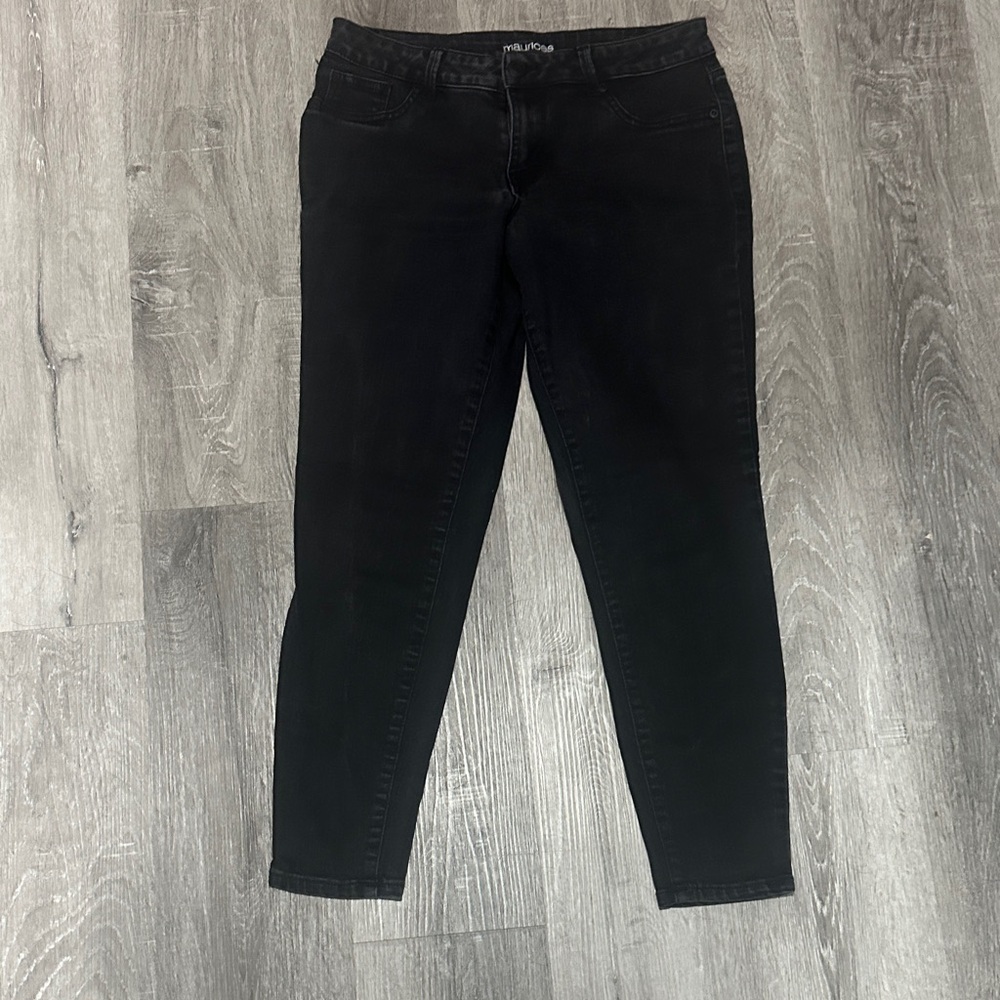 Maurices Women's Classic Black Skinny Jeans